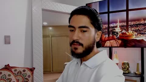 Hey im David that loves to explore and speak their fantasies. Very open talktative and nice. Feel free to chat with me online show from February 28, 2025, 1:03 pm