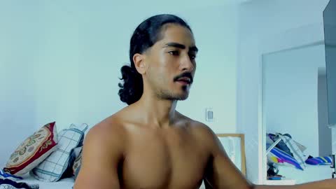 Snapshot of david_johnson372 chatting on September 30, 2025, 2:05 am Hey im David that loves to explore and speak their fantasies. Very open talktative and nice. Feel free to chat with me online show from September 30, 2025, 2:05 am