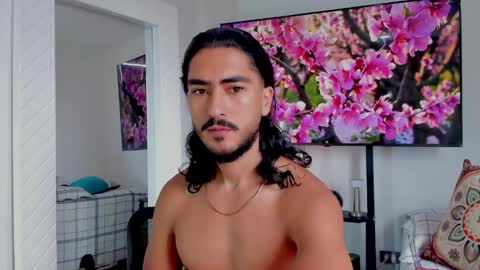 Hey im David that loves to explore and speak their fantasies. Very open talktative and nice. Feel free to chat with me online show from May 6, 2026, 1:49 pm