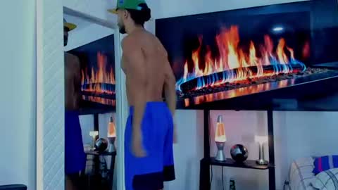 Hey im David that loves to explore and speak their fantasies. Very open talktative and nice. Feel free to chat with me online show from August 7, 2026, 12:12 am