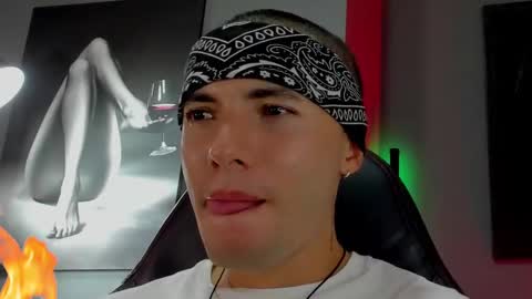 David Jons online show from September 10, 2025, 1:49 am