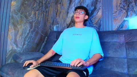 David online show from December 3, 2024, 4:58 am