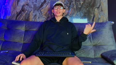 David online show from January 4, 2025, 2:46 am