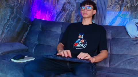 David online show from January 7, 2025, 8:21 pm