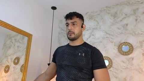 Snapshot of david_oliveira chatting on December 12, 2024, 12:22 pm JF oliveira online show from December 12, 2024, 12:22 pm