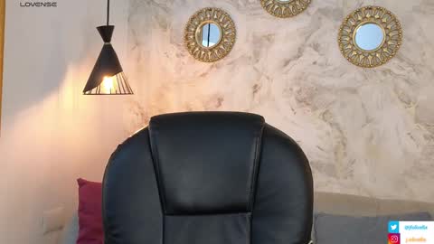 Snapshot of david_oliveira chatting on December 20, 2024, 5:29 pm JF oliveira online show from December 20, 2024, 5:29 pm