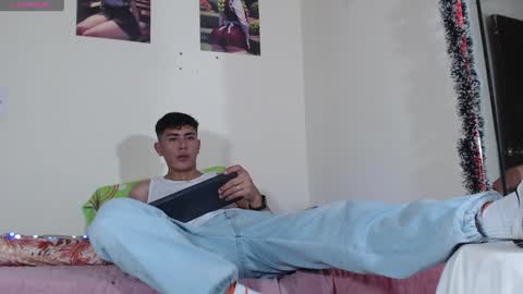 Snapshot of david_savage_ chatting on December 28, 2024, 6:50 pm david online show from December 28, 2024, 6:50 pm