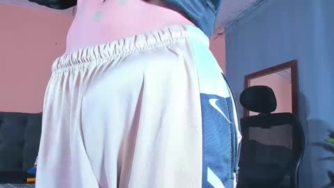 Snapshot of david_savage_ chatting on January 11, 2025, 10:51 pm david online show from January 11, 2025, 10:51 pm