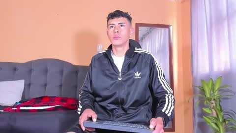 Snapshot of david_savage_ chatting on January 15, 2025, 1:09 pm david online show from January 15, 2025, 1:09 pm