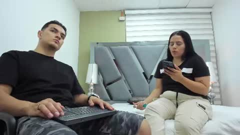david_victoriaa online show from June 18, 2026, 1:04 pm