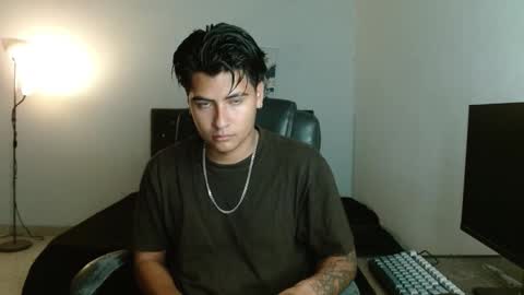 Snapshot of davidbless chatting on March 16, 2026, 12:49 am David Bless online show from March 16, 2026, 12:49 am