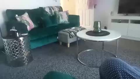 Snapshot of davidf75 chatting on September 22, 2025, 7:32 am davidf75 online show from September 22, 2025, 7:32 am