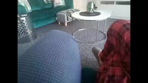 Snapshot of davidf75 chatting on October 12, 2025, 8:57 am davidf75 online show from October 12, 2025, 8:57 am