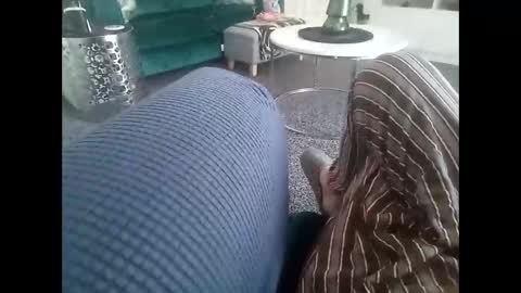 Snapshot of davidf75 chatting on October 22, 2025, 9:31 am davidf75 online show from October 22, 2025, 9:31 am