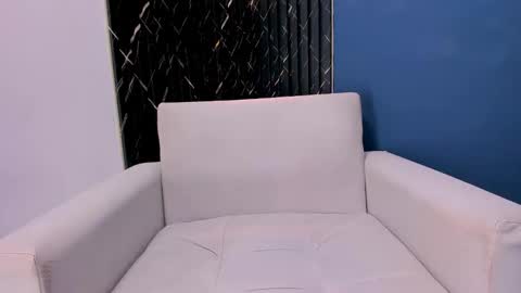 Snapshot of davidharlow chatting on February 5, 2025, 2:59 pm David online show from February 5, 2025, 2:59 pm