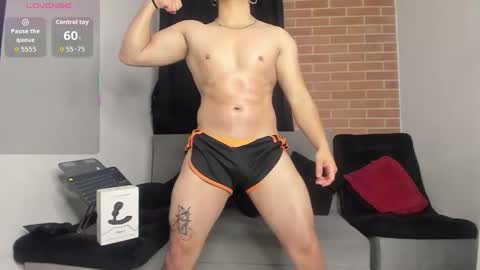 davidx_x21 online show from November 6, 2025, 8:48 am