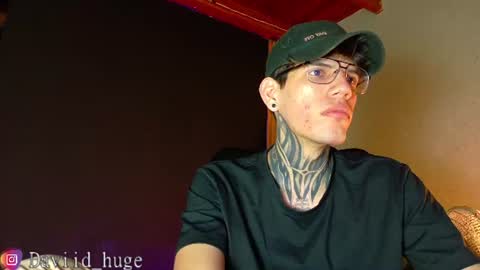 daviid_huge online show from July 21, 2026, 6:38 am