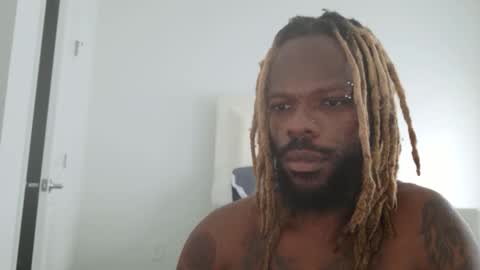 Snapshot of davinci_strokes chatting on February 14, 2026, 6:37 pm davinci_strokes online show from February 14, 2026, 6:37 pm