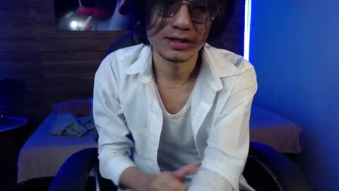 davoxer online show from November 7, 2025, 3:50 am