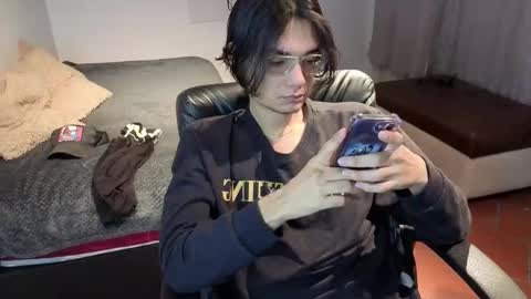 davoxer online show from November 26, 2025, 3:40 am