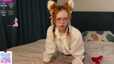 Mia online show from December 16, 2024, 4:05 pm