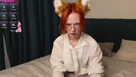 Mia online show from December 24, 2024, 4:08 pm