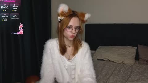 Mia online show from February 14, 2025, 8:15 pm
