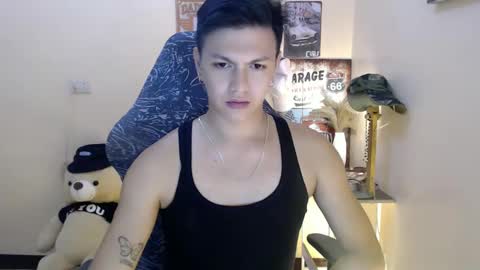 JC LOVER BOY online show from January 19, 2025, 1:32 am