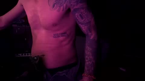 Snapshot of day__tripper chatting on October 6, 2025, 7:39 am day tripper online show from October 6, 2025, 7:39 am