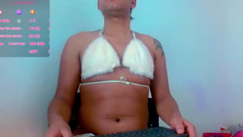 Snapshot of dayana_dias chatting on June 10, 2026, 10:25 am dayana_dias online show from June 10, 2026, 10:25 am