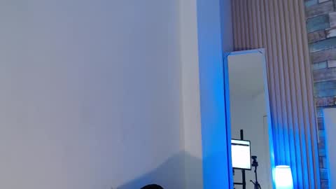 Dayana online show from November 20, 2025, 1:22 pm