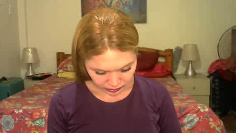 Snapshot of dayanasangre chatting on December 9, 2024, 12:40 pm Dayana Cristal online show from December 9, 2024, 12:40 pm