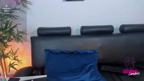 Dayanne online show from December 19, 2025, 11:56 pm