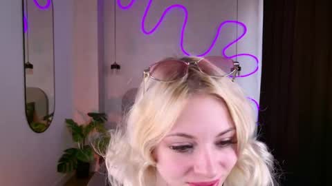 Kylie online show from May 12, 2026, 7:16 am