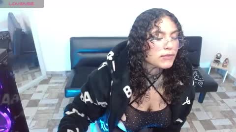 dayis online show from March 8, 2025, 9:39 am