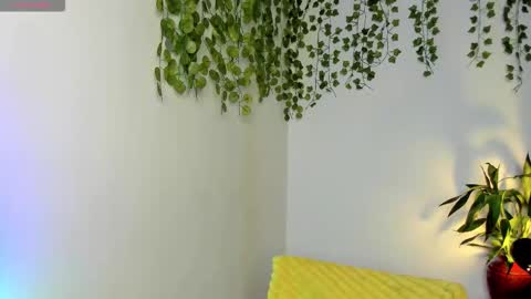 dayna_sunset online show from March 15, 2026, 11:16 am