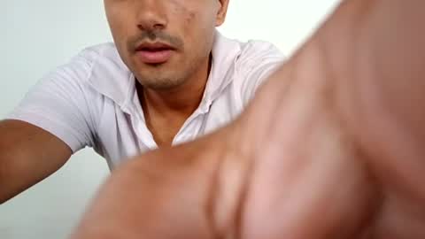 dayner_r online show from July 25, 2026, 4:37 pm