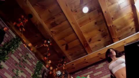 DAYRA ANGELS online show from December 6, 2024, 5:31 am