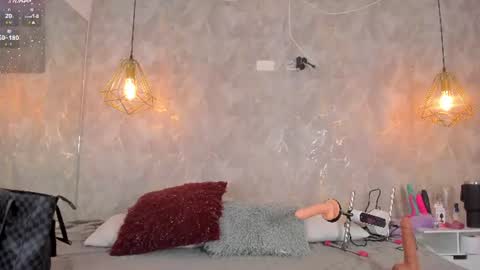 DAYRA ANGELS online show from June 17, 2026, 4:30 pm