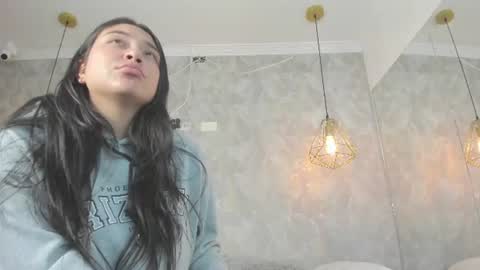 DAYRA ANGELS online show from June 24, 2026, 7:02 pm