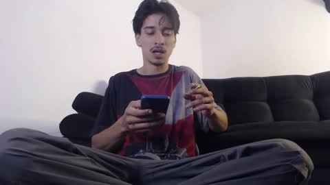 Snapshot of dazzayyy chatting on September 14, 2025, 12:26 pm dazzayy online show from September 14, 2025, 12:26 pm