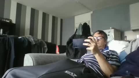 Dazzill online show from October 15, 2025, 10:37 am