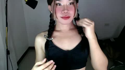 Snapshot of dazzzlingcarol chatting on July 3, 2026, 9:59 am dazzzlingcarol online show from July 3, 2026, 9:59 am