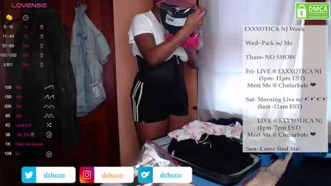 Snapshot of dchcco chatting on October 22, 2025, 5:56 pm Duchess Coco - Coco Puffs online show from October 22, 2025, 5:56 pm