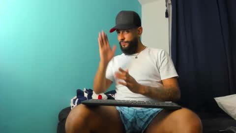 Snapshot of dcollins_ chatting on September 20, 2025, 8:15 am dcollins_ online show from September 20, 2025, 8:15 am