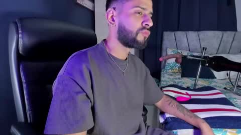 Snapshot of dcollins_ chatting on October 9, 2025, 7:50 am dcollins_ online show from October 9, 2025, 7:50 am