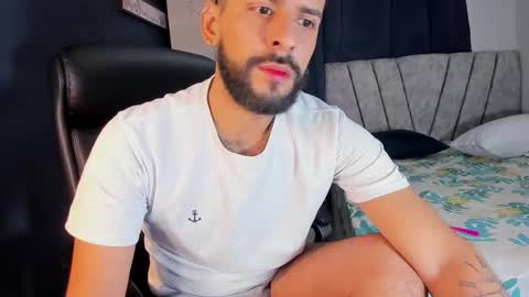 Snapshot of dcollins_ chatting on October 27, 2025, 3:32 am dcollins_ online show from October 27, 2025, 3:32 am