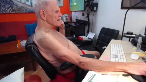 NOLADon online show from December 13, 2025, 9:20 pm