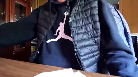 ddarkodarko17 online show from November 4, 2025, 9:41 am