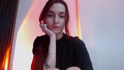 freak online show from September 17, 2025, 2:24 am